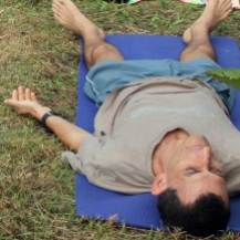 combine exercise with resting or doing yoga or gentle walking